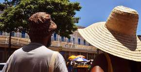 Como o racismo afeta os viajantes negros no turismo