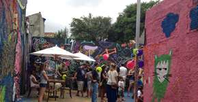 Intervenção urbana na Vila Ipojuca tem ‘túnel aquoso’ e graffiti