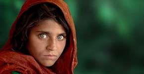 Mulher famosa por capa de revista é presa no Paquistão