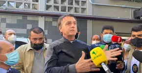Bolsonaro promete ‘nova cloroquina’ ao sair de hospital em SP