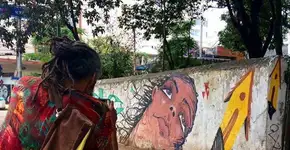 Grafiteiro é preso em SP após apagar tinta cinza sobre sua obra