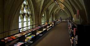 Holanda tem 44% da população de ateus e transforma igrejas e templos em livrarias, cafés e casas de shows