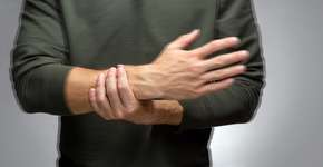 Saiba quais são os sintomas incomuns do Parkinson