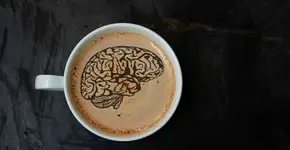 Café: amigo ou inimigo do cérebro? Novo estudo acende alerta