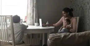 Prêmio dará bolsa de estudos para mães de baixa renda