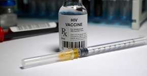 Moderna começa a testar nova vacina contra HIV em humanos