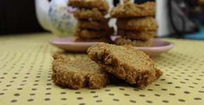 Biscoito amanteigado low carb que derrete deliciosamente na boca
