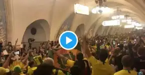 Brasileiros fazem a festa na Rússia após vitória sobre a Sérvia