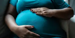 Esta fruta na gravidez pode reduzir alergias em bebês, sugere estudo