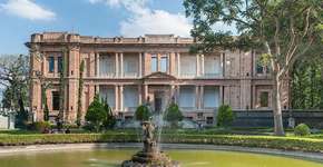 Mesa-redonda na Pinacoteca do Estado da intervenção “Óleo Sobre”