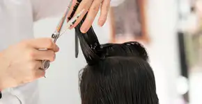 Cortes de cabelo que fazem você parecer 10 anos mais jovem