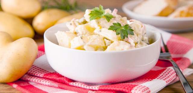 Maionese de batatas, o melhor acompanhamento para suas refeições