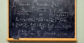 Videoaulas de matemática da Khan Academy ajudam você a se preparar para o Enem e vestibular