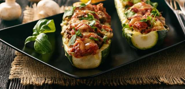 Abobrinha recheada fácil: sabor e nutrição em um prato só