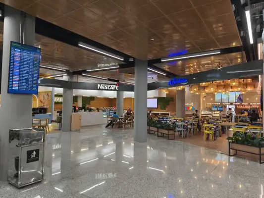 A nova área de embarque remoto agora conta com 11 lojas 