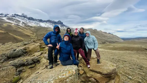 Paisagens e momentos do Puma Tour, passeio especializado para ver puma em Torres del Paine