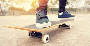 Roupas e calçados da Vans tem até 75% de desconto em loja virtual