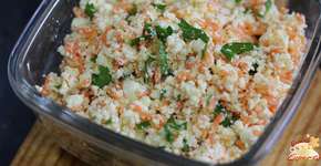 Saborosa e muito fácil: pasta de ricota com cenoura