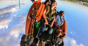 Saiba como é a montanha-russa de arremesso mais alta da Flórida