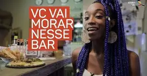 Uma pensão que é um bar? Ou um bar que é uma pensão?!