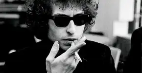 Livro com todas as letras de Bob Dylan será lançado no Brasil