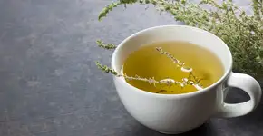 Conheça chás que te ajudam a desinchar