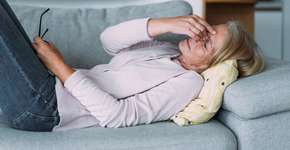 Sintoma nos olhos pode indicar menopausa e quase ninguém faz essa associação