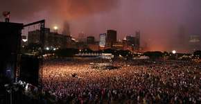 Lollapalooza contrata mais de 200 pessoas para trabalharem durante os três dias do festival