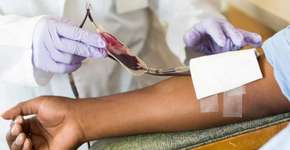 Ativista fica um ano sem sexo para poder doar sangue