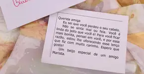 Alunos se unem para doar lenços a pacientes que lutam contra o câncer