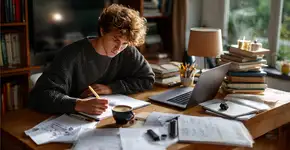 7 razões para investir em autocuidado intelectual hoje mesmo