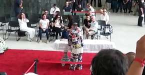 Quem é o único fã que a família de Gal Costa autorizou se despedir da cantora?