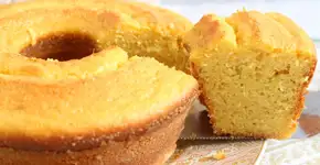 Bolo de milho no liquidificador bem fácil e gostoso