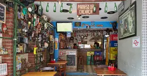 Paraíso da Cachaça vai te conquistar com mais de 80 rótulos