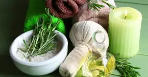 Banho energético para provas: ritual para abrir caminhos