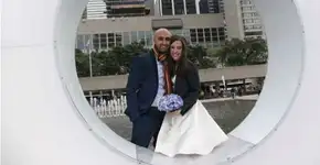 Casal cancela festa de casamento para ajudar refugiados sírios