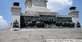 Da Independência Ao Grito: Um Projeto De Monumento