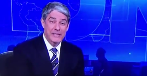 William Bonner anuncia filme de forma empolgada e internet pira