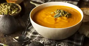 Sopa de abóbora detox: sabor e bem-estar