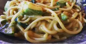 Como fazer um mac and cheese vegano em 20 minutos