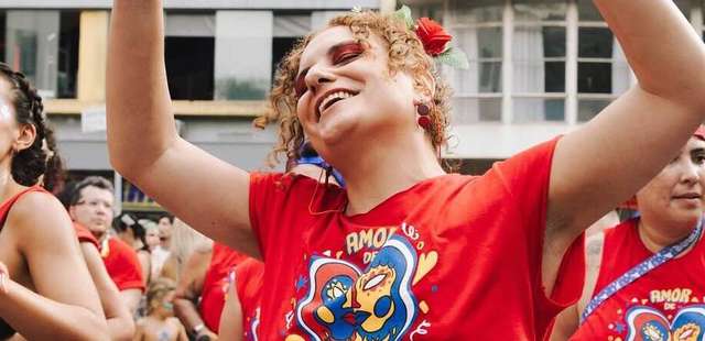 Bloco Siga Bem Caminhoneira