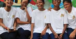 Café na Índia é gerenciado por mulheres vítimas de ataques com ácido