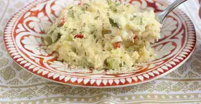 Risoto de abobrinha baratinho, com poucos ingredientes e delicioso