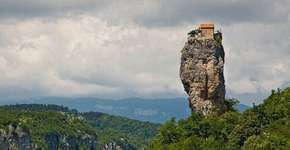 Fuja para as montanhas: 10 casas perfeitas para que quer se isolar do mundo