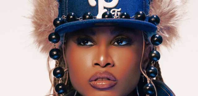 Ebony estreia tour ‘KM2 Deluxe’