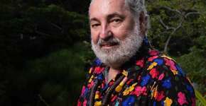 Moacyr Luz realiza show no Bar do Alemão