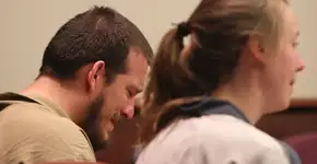 Casal é condenado a 19 anos de prisão por racismo contra crianças