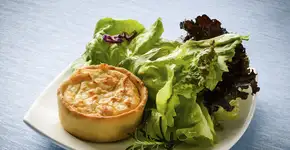 Quiche de palmito que derrete na boca e é mais fácil do que parece