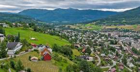 Um vilarejo de contos de fadas chamado Loen, na Noruega