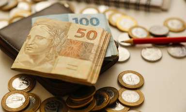 O erro silencioso que faz você trabalhar o mês inteiro e ainda ficar sem dinheiro